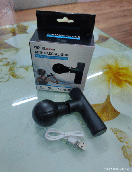 Mini facial gun